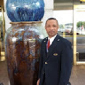 Meet your Posher, Robert